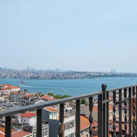 דירה Bosphorus View W Private Terrace